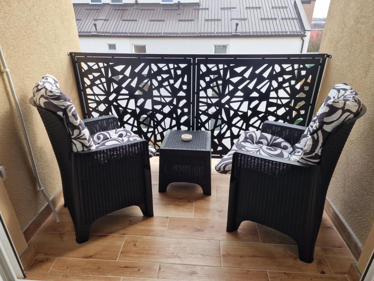 Centar Lux Appartement Nova Pazova Buitenkant foto